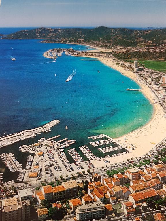 Villa Terramera Hotel Le Lavandou Buitenkant foto